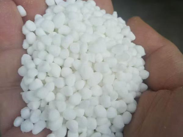 Sự khác biệt giữa phân bón nhả có kiểm soát và phân bón nhả chậm là gì?